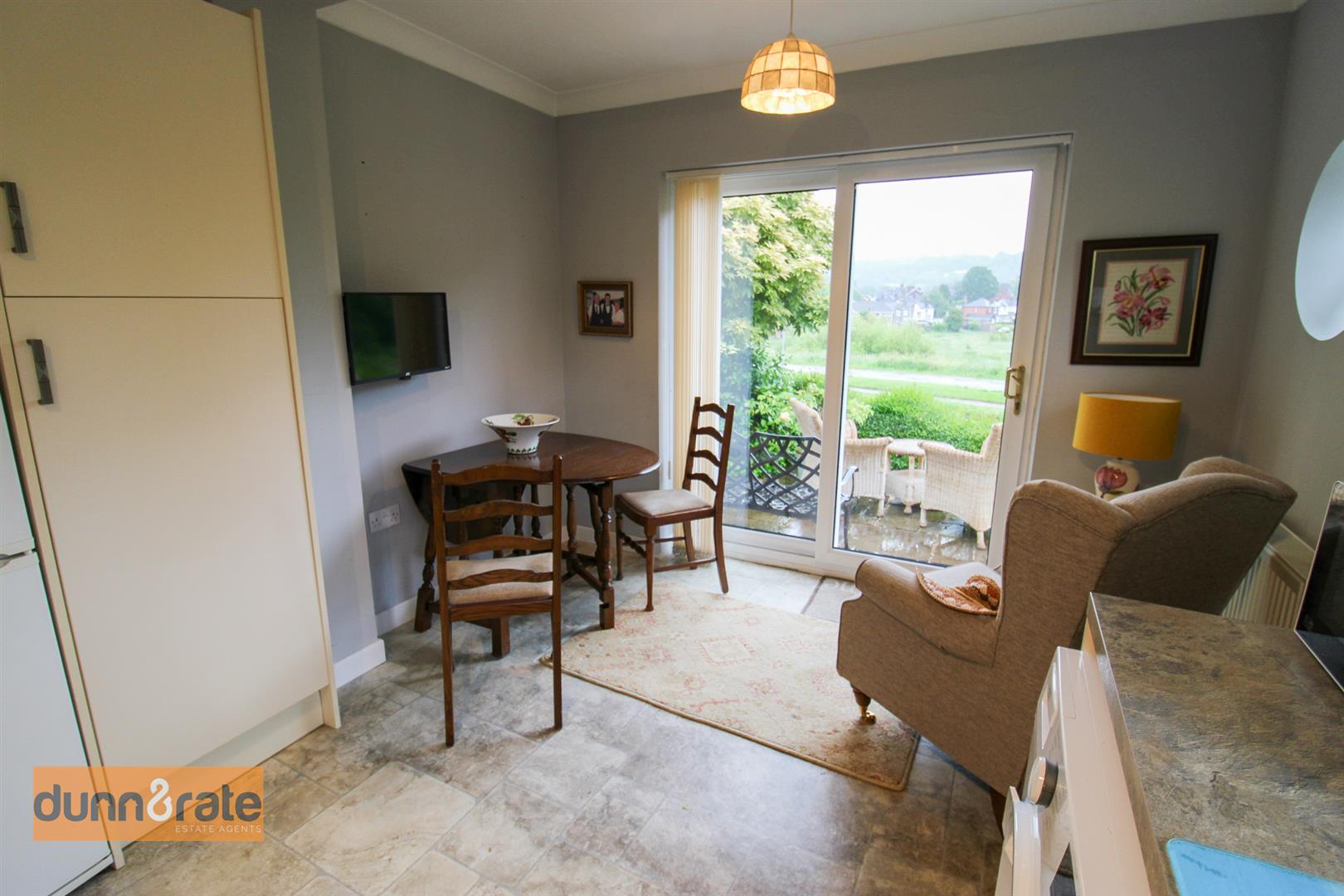 Shotsfield Place, Milton, Stoke-On-Trent
